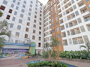 Grey Toned 1Br Apartment Tamansari Skylounge Makassar