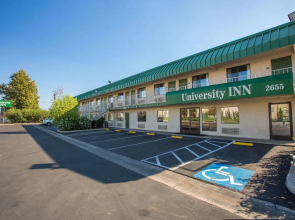 University Inn Fresno