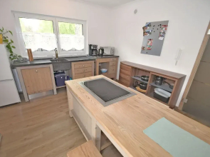 Holiday Home with Garden & Terrace in Bodenwöhr near Hammersee