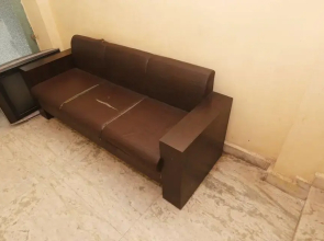 Hotel Comforts Plaza