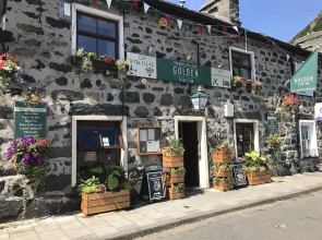 Golden Fleece Inn Tremadog