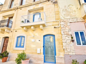 Eight Point Living 6B