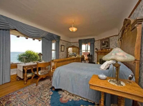 The Darling House
