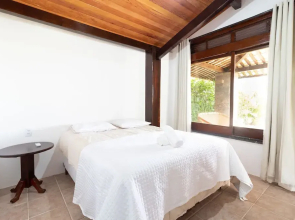 GB51 Excelente Casa 4 Suítes Vista Mar