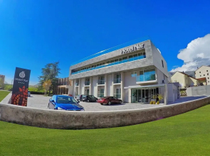 Nar Hotel