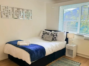 Bungalow - Sleeps 6 - Garden - Wheelchair Access
