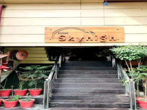 Capital O 82734 Hotel Sky High