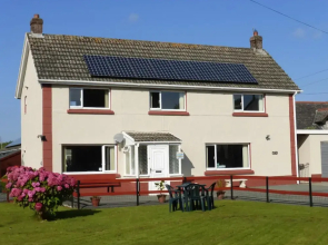 Pendine Sands Guesthouse