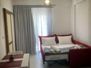 Sun Day Apartments 10min from Athens Airport