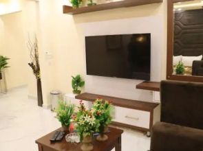 Avalon Executive Suites Hotel