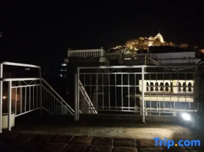 Yirenhai Audio and Video Homestay (Gulangyu Wujing Road Branch)