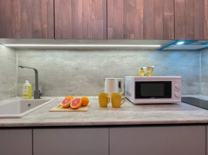 Апартаменты на Нижняя Первомайская 64