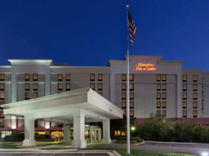 Hampton Inn & Suites Alexandria Old Town Area South