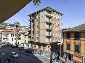 Large Apartment in the Heart of Santa Margherita L