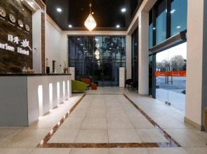 Sunrise Hotel ri sheng jiu dian