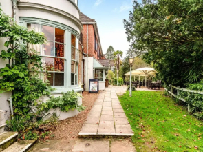 Innkeeper's Lodge Godalming