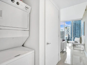LUXURY W HOTEL BRICKELL 2BD, Miami