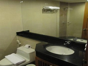 S.M. Grande Residence