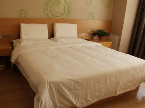 GreenTree Inn Pingdingshan Wanda Plaza Branch