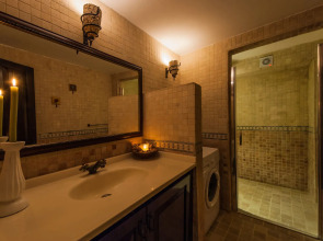 8 Oda Boutique Homes