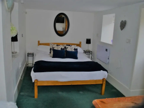 Airds Farmhouse B&B