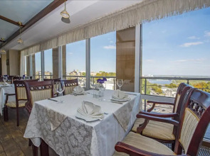 Гостиница «Днипро»