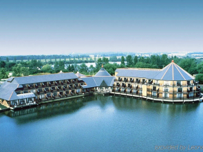 Reading Lake