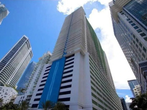 The Club At Brickell Bay