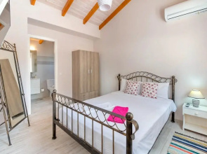Angelina Villa - Four Bedroom Traditional Paxos Villa