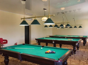 Отель «Оазис в лесу»