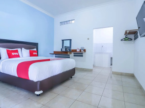 OYO 1755 De'balcon Accomodation Near Ngurah Rai Airport