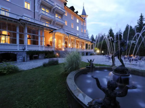 Romantik Hotel Schweizerhof & Spa Flims