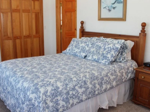 Easy Breezes - 5 Br Home