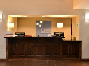 Holiday Inn Express & Suites St Marys by IHG