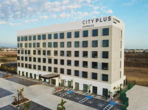 City Express Plus by Marriott Mazatlán