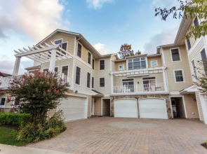 Christian Street 18B