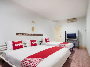OYO 703 Koh Chang Riverside Resort