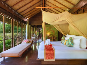 OUTRIGGER Phi Phi Island Resort