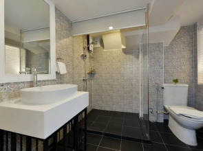 Siam Champs Elyseesi Unique Hotel