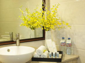 Sunrise Central Hotel