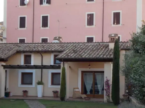 Bella di Casa Garden