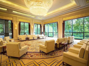 Huaxi Hotel