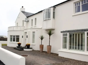 Luxury 4 Bedroomed Lodge