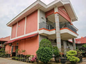 OYO 1156 Fanybella Homestay