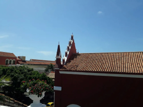 Colonial Guest House Walled City