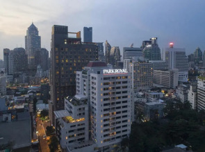 Отель PARKROYAL Suites Bangkok