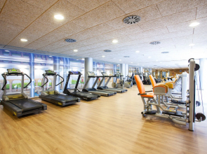 Grupotel Playa de Palma Suites & Spa