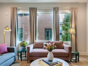 The Magnolia 8 by Avantstay Downtown Balcony