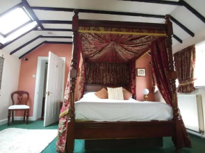 The Old Priory BB