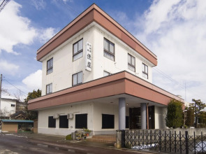 TAWARAYA (Family-Run Japanese Inn)
